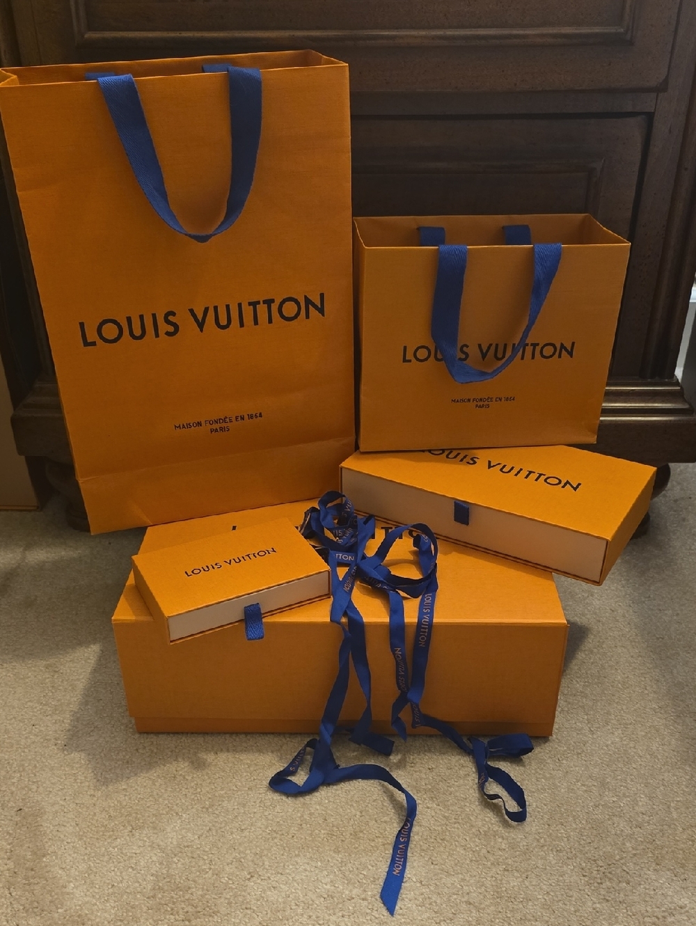 Louis Vuitton Box Bag Ribbons Bundle